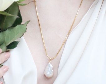 Grande collana di perle barocche, collana a strati d'oro, regalo di anniversario, regalo di San Valentino, regalo unico, regalo per lei