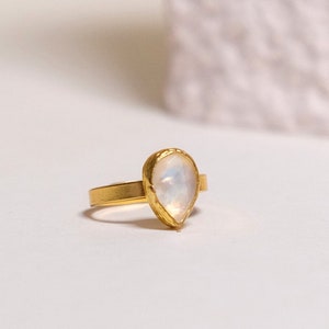 Rainbow Moonstone Ring, June Zodiac Sign Ring, Gemstone Ring, Stacking Ring, Silver Ring, Drop Cut Ring, Birthstone Jewelry, Gift for Mother image 1