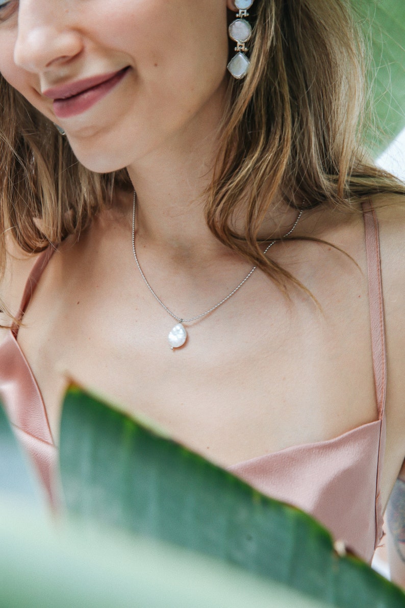 Baroque Pearl Pendant Necklace, Irregular Pearl Necklace, Bridesmaid Gifts, Layered Necklace, Gifts for Her image 8