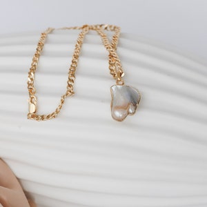 Keshi Pearl Necklace, Pearl Jewelry, Gold Plated Necklace, Timeless Jewelry, Gift for Her , Gift for MOM image 3