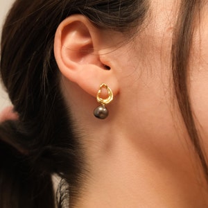 Natural Black Pearl Earrings, Dark Pearl Earrings, Elegant Earrings, Delicate Stud Earrings, Pearl Jewelry, Bridesmaid Gift, Gift for Mother image 7