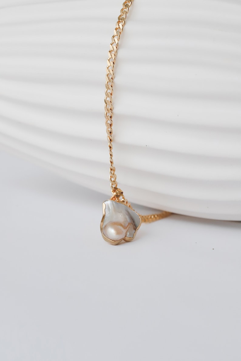 Keshi Pearl Necklace, Pearl Jewelry, Gold Plated Necklace, Timeless Jewelry, Gift for Her , Gift for MOM image 2