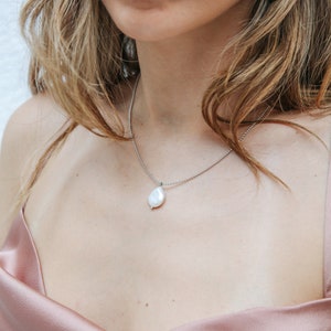 Baroque Pearl Pendant Necklace, Irregular Pearl Necklace, Bridesmaid Gifts, Layered Necklace, Gifts for Her image 5