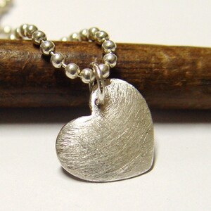 Pendentif coeur avec chaîne image 4