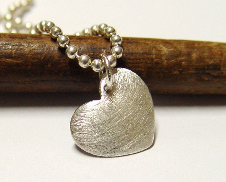 Pendentif coeur avec chaîne image 4