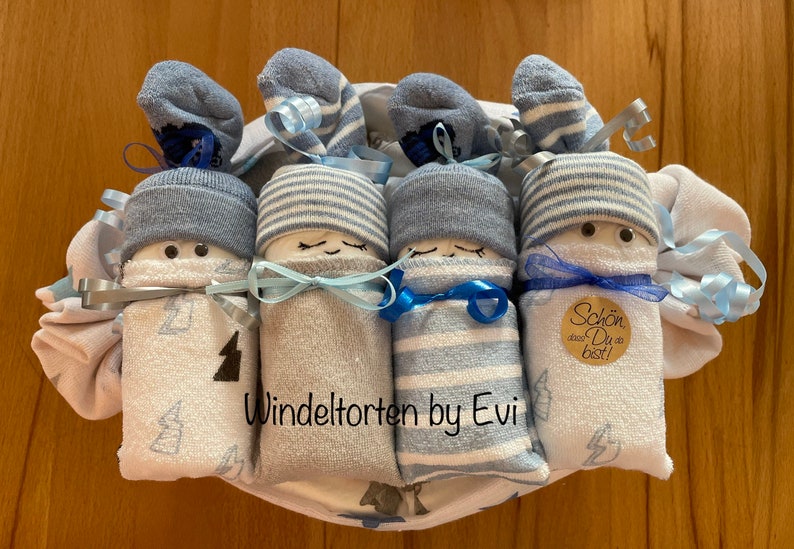 Windeltorte Junge: Windelbabys im Tuch Bild 1