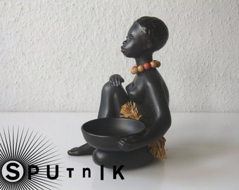 African woman figure from the 50s by Gmunder Keramik