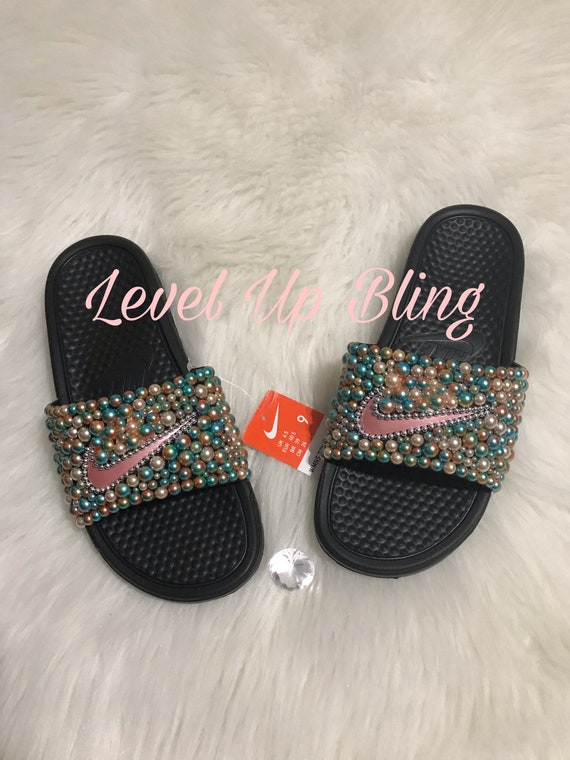 nike shower shoes