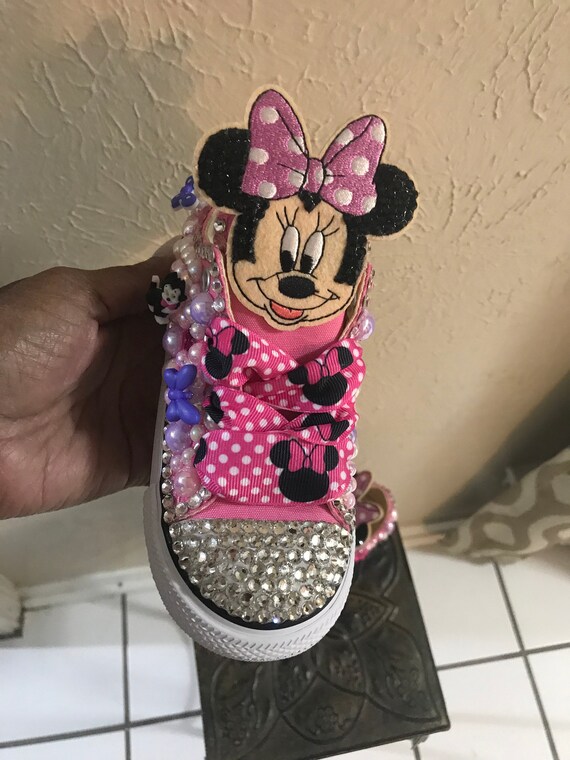 bedazzled pink converse