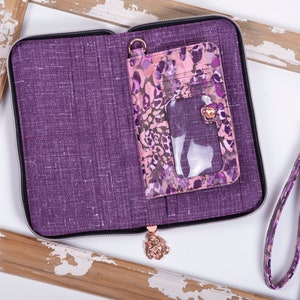 Magnolia Lay flat zip around Wallet PDF Pattern, Written & VIDEO TUTORIAL image 9