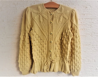 Vintage Strickjacke Trachtenjacke reine Wolle gelb Gr. 42 handgestrickt