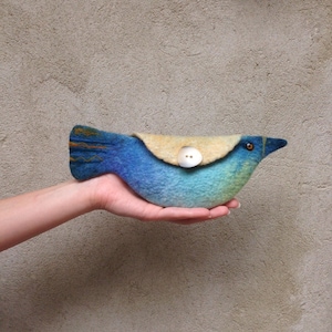 Bolsa pequena de lã feltrada Bolsa de lã animal Presente para crianças Bolsa de feltro Carteira de feltro feita à mão Bolsa de pássaro azul turquesa Bolsa pequena de feltro Bolsa de grife