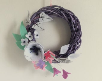 Small Felt wreath White Purple Mint felt flowers Gift Spring wreath Modern decor Year round wreath Handmade felt wreath