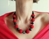 Red Black Felted Necklace Motherʼs Day Gift Wool Glass beads Ethnic necklace Needle felted balls Handmade wool Necklace Chunky felt necklace