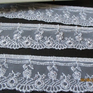2 m Vintage Tüllspitze,  Ansatzspitze, 4 cm, Schleifen, Spitze an Unterwäsche, Hochzeit