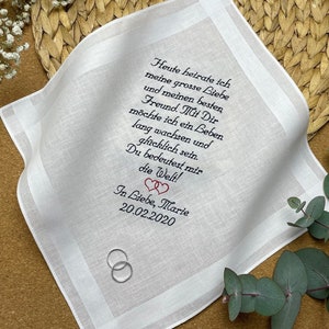 Hochzeitsgeschenk für den Bräutigam besticktes Stofftaschentuch von der Braut Bild 1