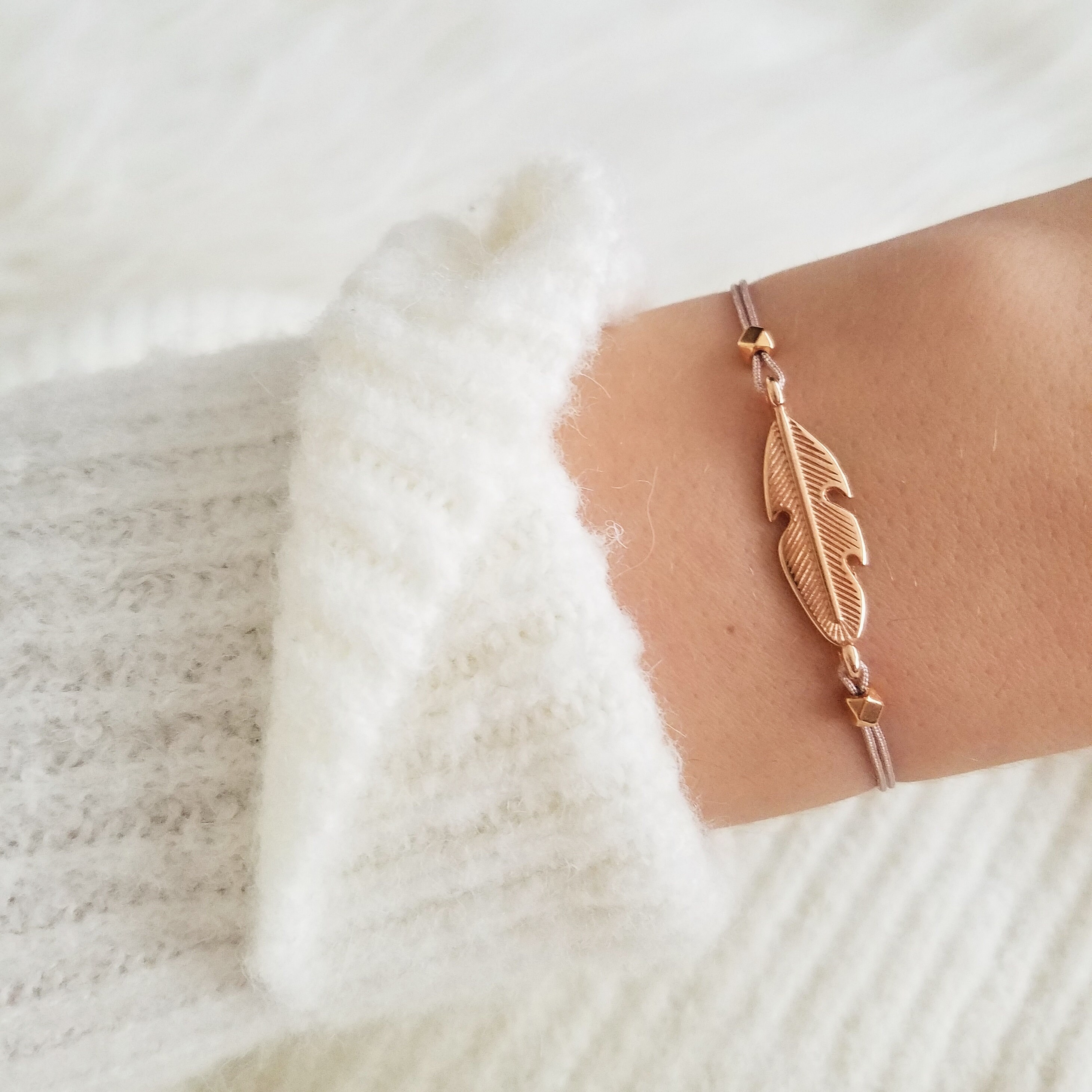 Rose gold deals feather bracelet