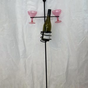 Juego de estacas para portabotellas y copas de vino