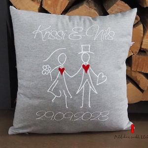 Wedding pillow wedding couple with red hearts, personalized with names and wedding date, with zipper and inlay image 1