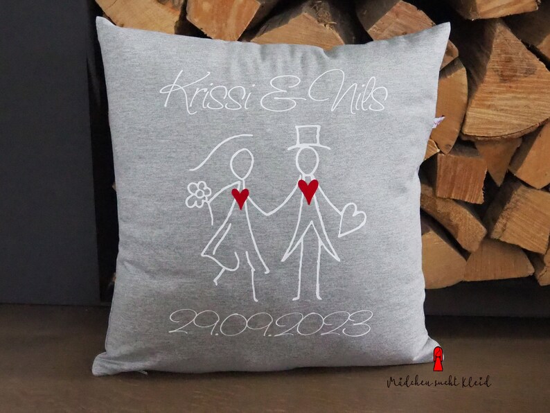 Wedding pillow wedding couple with red hearts, personalized with names and wedding date, with zipper and inlay image 1