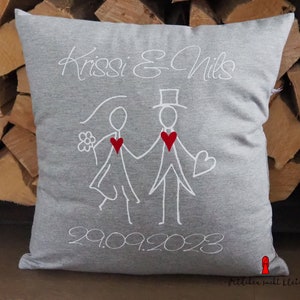 Wedding pillow wedding couple with red hearts, personalized with names and wedding date, with zipper and inlay image 2