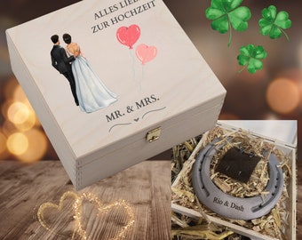 Really worn horseshoe with engraving including wooden box "Happy Wedding - Mr & Mrs" | personalized gifts | Wedding trends 2024