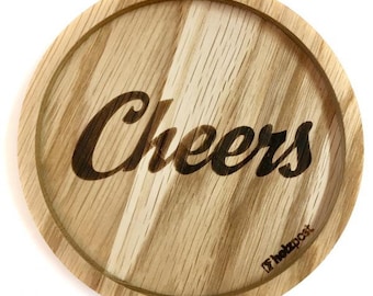 Holzuntersetzer "Cheers" - Flaschenuntersetzer aus massiver Eiche