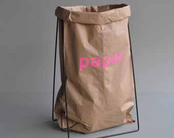 Porte-sac en papier avec papier de sac en papier usagé