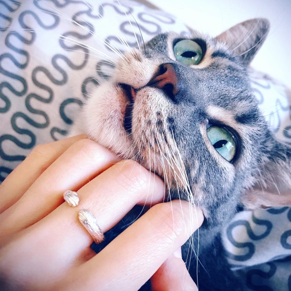 Hug Meow Cat Sterling Silver Ring