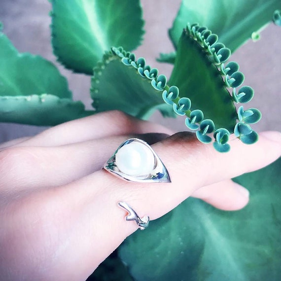 Dew Pearl Ring Sterling Silver organic flower leaves sterling silver jewelry earth lover pearl green water dew morning
