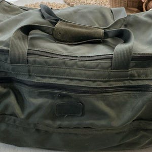 TUMI Reisetasche Green Forrest Sporttasche Weekender Bag Lederriemen