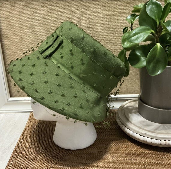 Vintage Neumann-endler Green Wool Bucket Hat Net & Ribbon - Etsy display picture 1