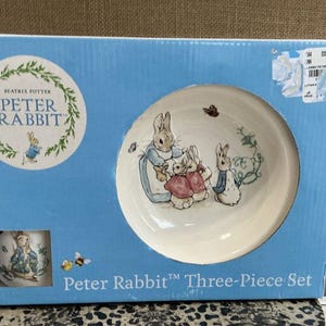 エネスコ Enesco ピーターラビット　置物 インテリア　ベアトリクス　ポター エネスコ Enesco ピーターラビット 置物 インテリア