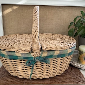 Antique wicker baskets picnic baskets - Etsy 日本