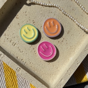 Imán “Smiley” | color aleatorio | imanes de nevera | Imanes | tablero magnético | refrigerador | Sonriente | Sonrisa | Colorido | Decoración | Buen humor