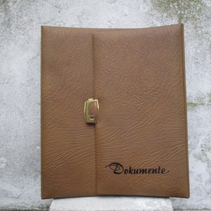 old writing folder - Vintage - Document folder - Folder for documents - with lock and key - made of plastic - 1960s or 1970s