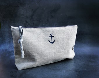 Cosmetic bag anchor