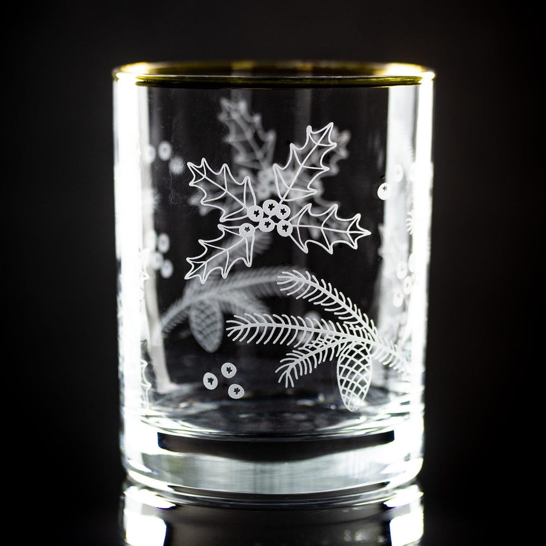 CHRISTMAS DRINKWARE Holly & Pine Wrap Sand Etched, Gold-rimmed Rocks ...