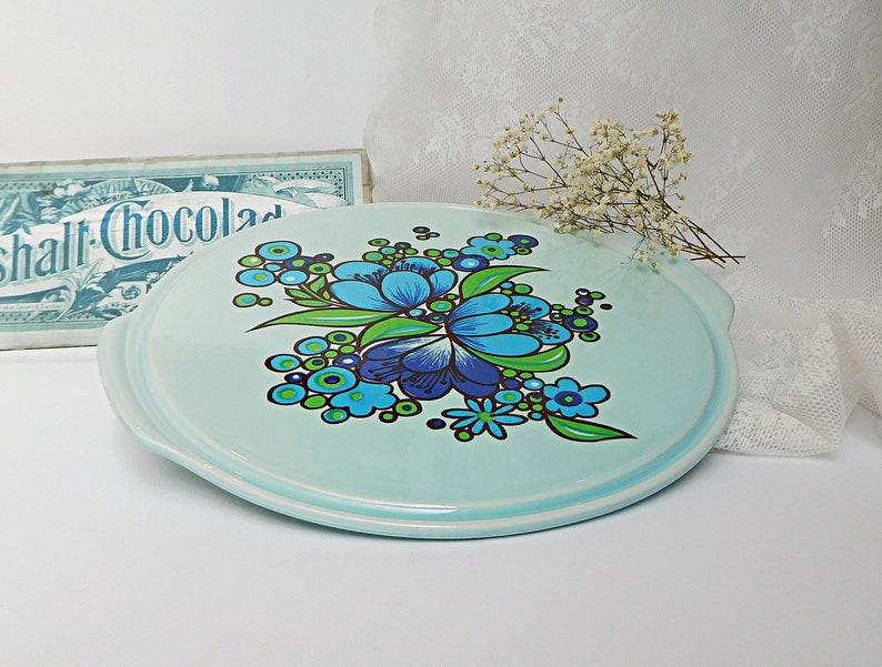 Geweldig taartbord Ø 32 cm, keramiek taartbord met bloemendecoratie, prilbloemen, vintage, taartbord afbeelding 2