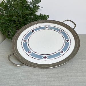Plato para pasteles antiguo WMF, bandeja para servir, aparador Art Déco con borde de metal, fuente para servir Art Nouveau, WMF Alemania, Ø 34 cm (1 pie cuadrado)