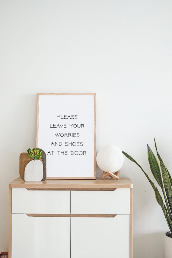 Airbnb Sign Leave Your Shoes at the Door No Shoes Sign Etsy UK
