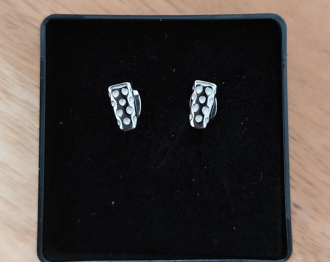 Mini Dubbeglas Ohrstecker Silberfarben