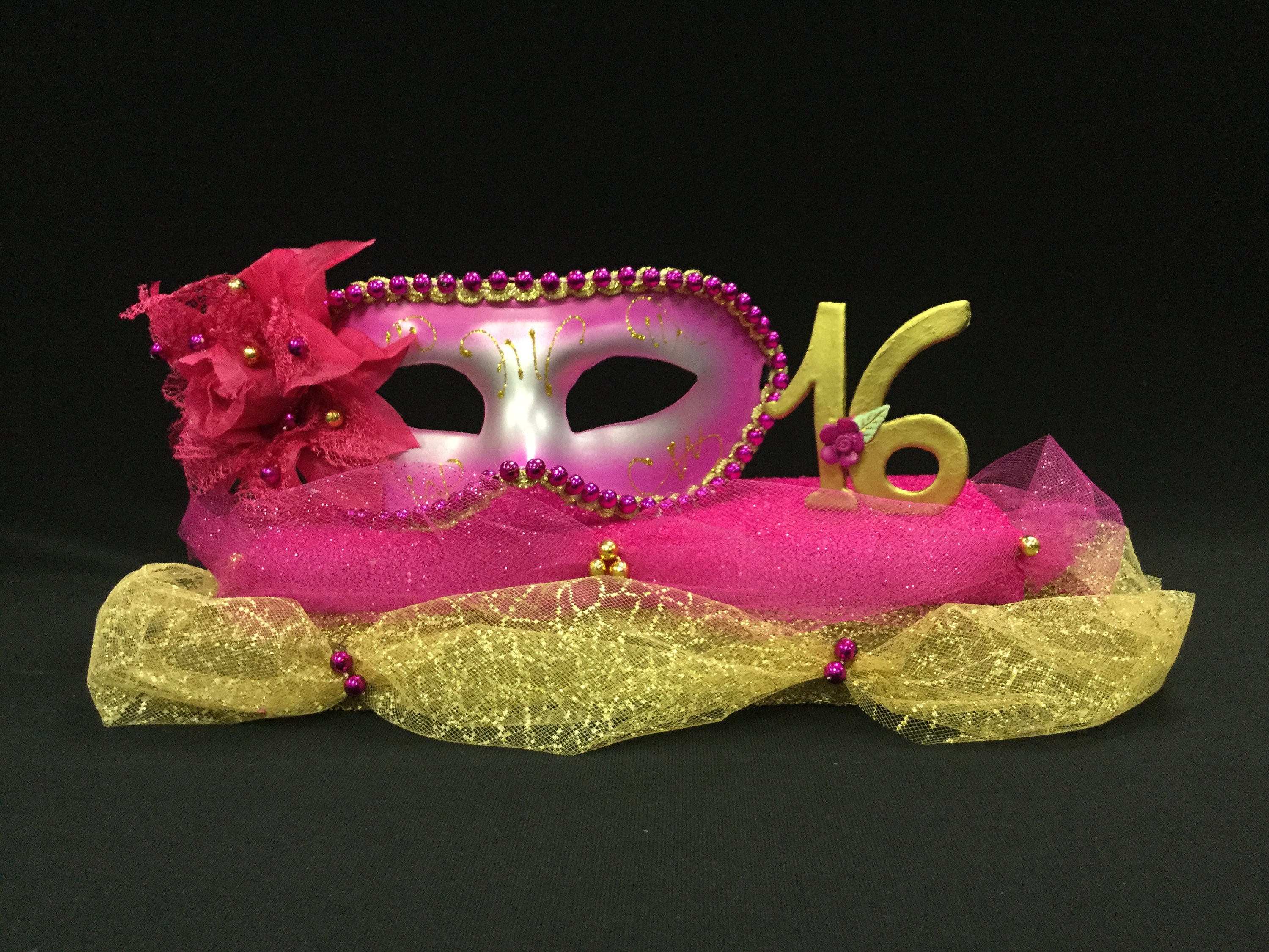 Table Topper Masquerade