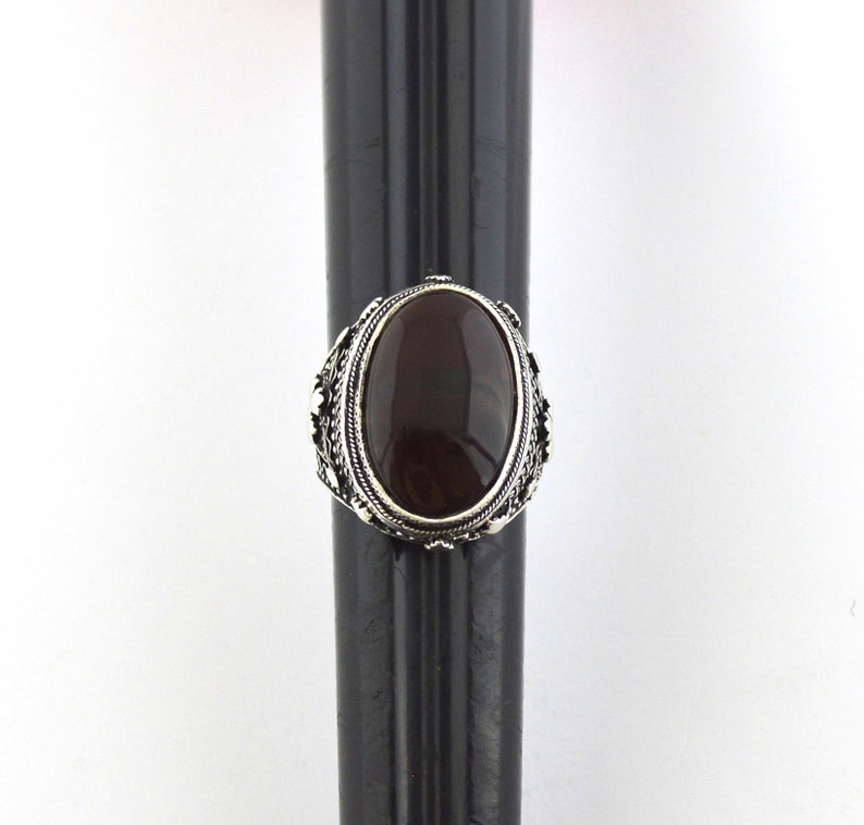 Muslim Jewelry Yemen Kabdi Dark Red Aqeeq Aqiq Agate Carnelian Stone Set on Yemeni Sterling Silver Men Ring