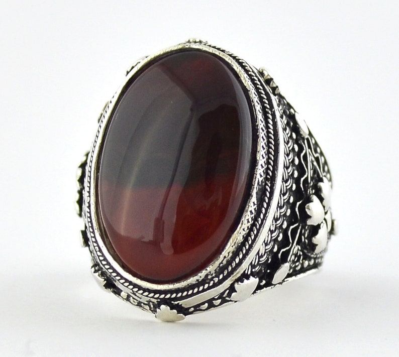 Muslim Jewelry Yemen Kabdi Dark Red Aqeeq Aqiq Agate Carnelian Stone Set on Yemeni Sterling Silver Men Ring