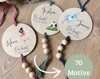 Schultütenanhänger mit Name | 70 Motive | Du bist erste Klasse | Einschulung | Schulkind | Schulranzen | Schultüte