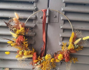 Autumn wreath made of dried flowers, door wreath, autumn wreath