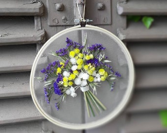 Embroidery frame,Türshild,door wreath decorated with dry flowers