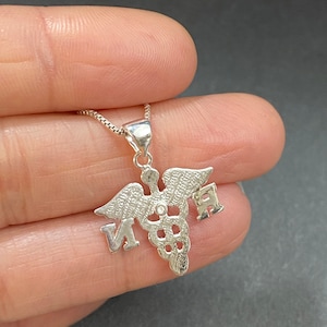 Collana Con Ciondolo Caduceo Per Infermiera – Argento 925, Catena 20'', Dirt Road Diva