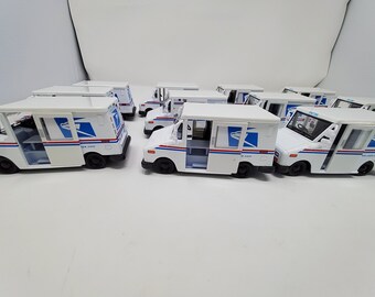 big mail truck toy